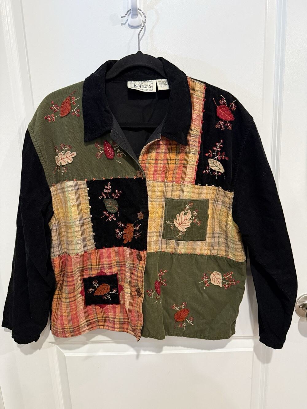 Vintage Tantrum Black Womens Corduroy Autumn Fall Button Shirt Sz L Embroidered